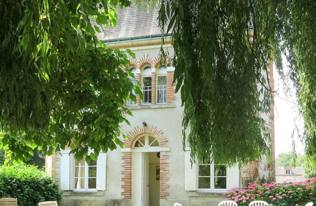 Beautiful private villa for 6 guests with WIFI, TV and parking