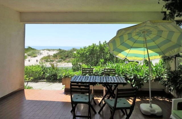 Beautiful private villa for 8 guests with TV, terrace and pets allowed
