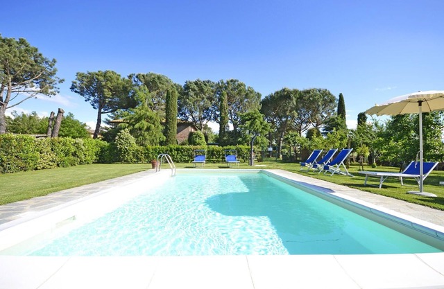Beautiful private villa with WIFI, private pool, A/C, TV, pets allowed and panoramic view