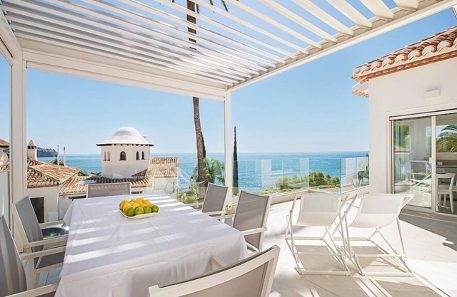 Beautiful quiet house in the best location on the Spanish coast.