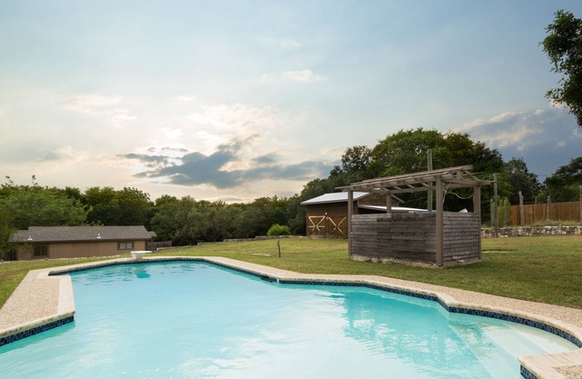 Beautiful Ranch-Style Home w/Private Pool ~ Perfect San Antonio Location!