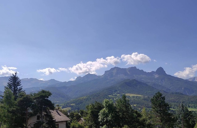 Beautiful T2 apartment with view and balcony in Barcelonnette