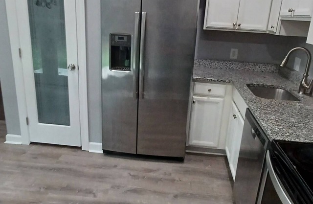 Beautiful three bedroom home, quiet neighborhood