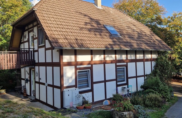 Beautiful vacation apartment at Kellerwald with balcony and garden - Ferienhaus Buml