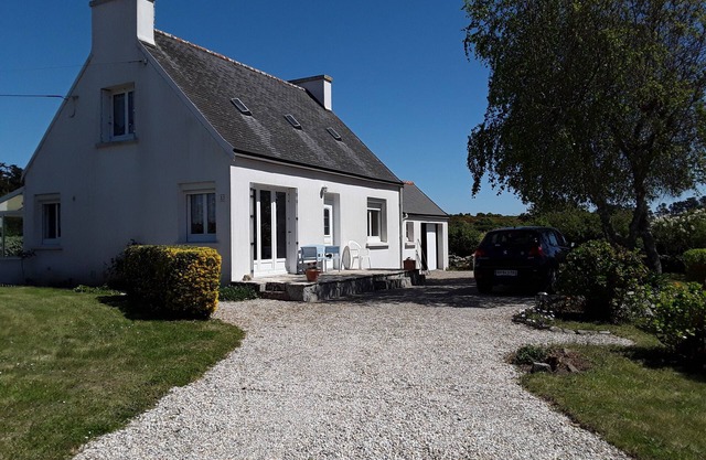 Beautiful vacation home close to the ocean, large garden, ideal for families