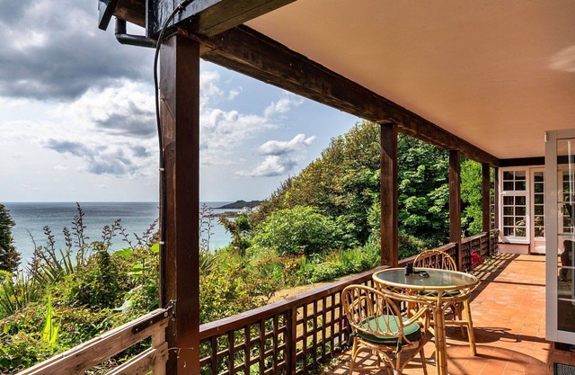Beautiful villa for 13 people with WIFI and terrace