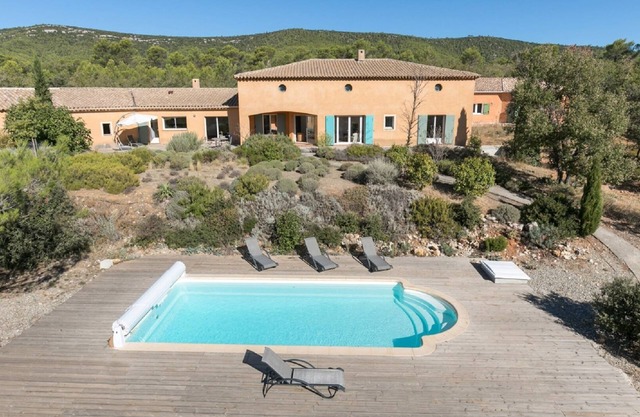 Beautiful villa in the vineyards