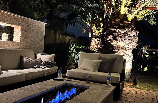 Beautiful waterfront property in the beautiful Ocotillo area in Chandler AZ.