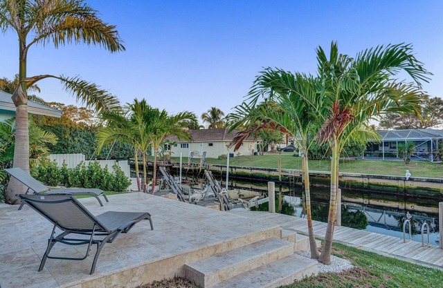 Beautiful Waterfront home for rent in Boca Raton with Ocean Access