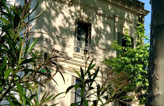 Bed and breakfast facing the Canal du Midi