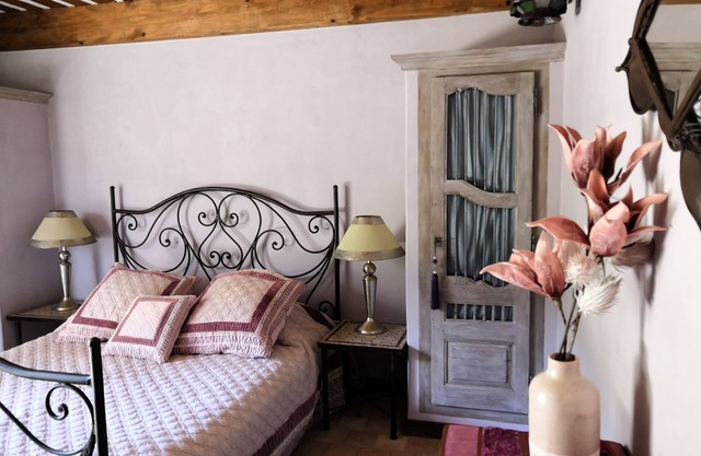 Bed and Breakfast at the foot of Mont Ventoux in the Provençal Baronnies