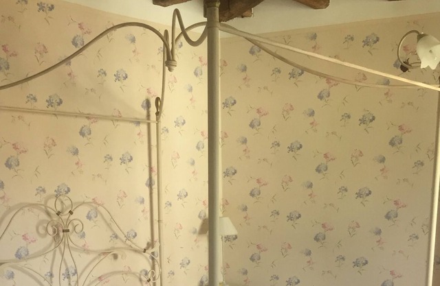 Bed and breakfast with swimming pool, "la tour"