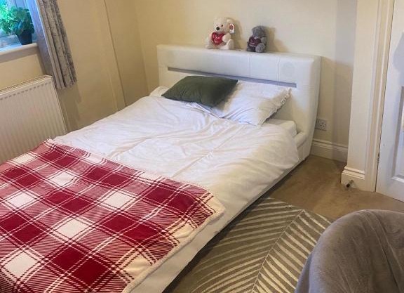 Bedroom in Cheshunt 1 Month Minimum Stay