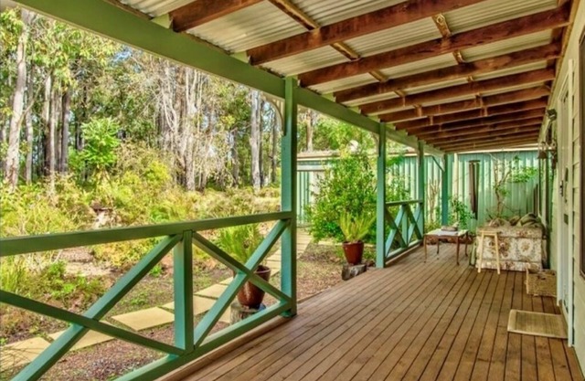 "Begonia Cottage" welcomes you.