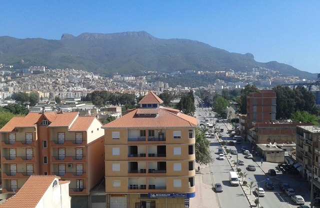 Bejaia: holiday rental F3 Bejaia WIFIfree PROMO SUMMER 2 weeks. 500 Euros HT