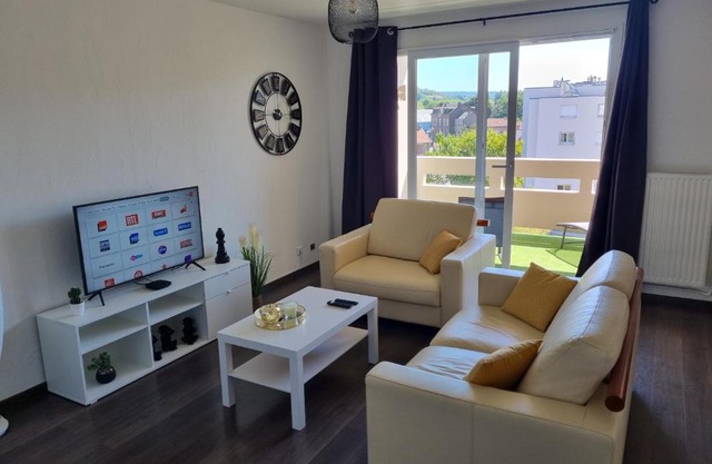 Bel appartement 2 chambres ,résidence privée