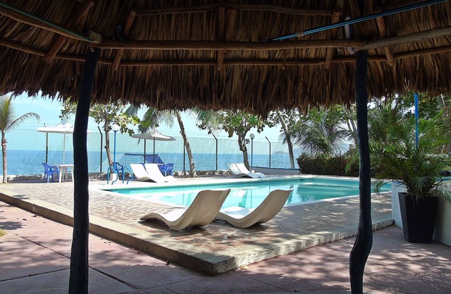 BELLA CABAA CON SALIDA A LA PLAYA