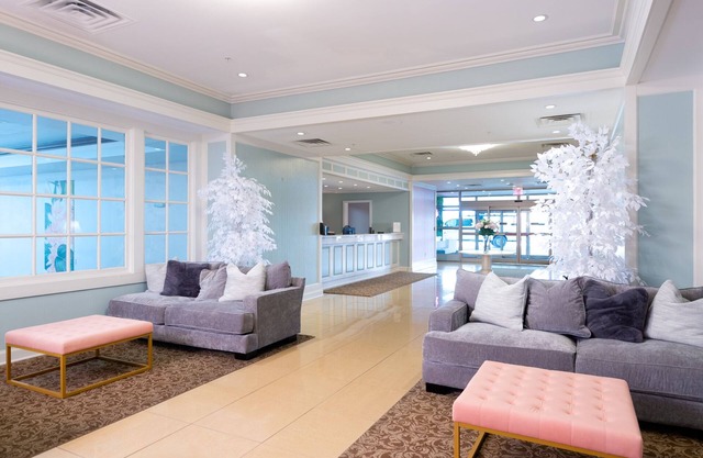 Bella Vista Hotel & Suites
