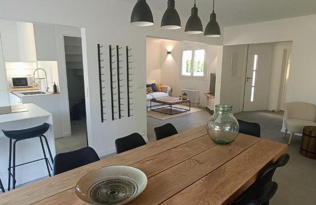 Belle maison mitoyenne de standing