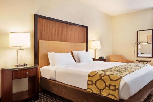 Belmont Inn & Suites