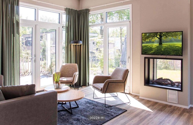 ✓ Belvedere at Résidence de Leuvert ✓ Holiday home for six persons ✓ Situated close to 's Hertogenbosch (North Brabant) ✓ Near De IJzeren Man ✓ Book directly at the park