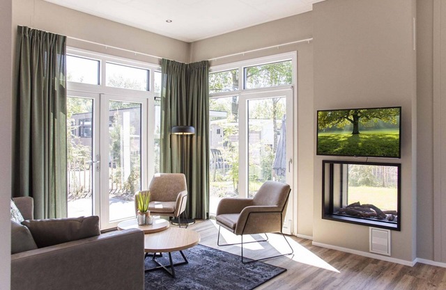 ✓ Belvedere at Résidence de Leuvert ✓ Holiday home for six persons ✓ Situated close to 's Hertogenbosch (North Brabant) ✓ Near De IJzeren Man ✓ Book directly at the park