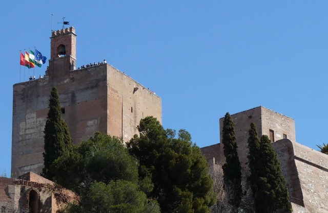 Belvedere Condo in the historic city center and off The Alhambra Forest