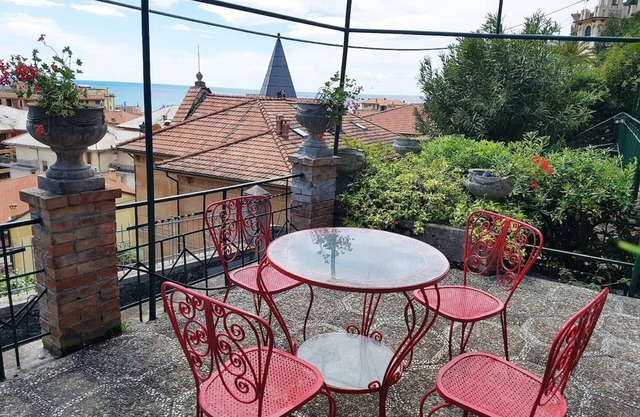 Benedetta Beautiful House - By the Sea with A/C