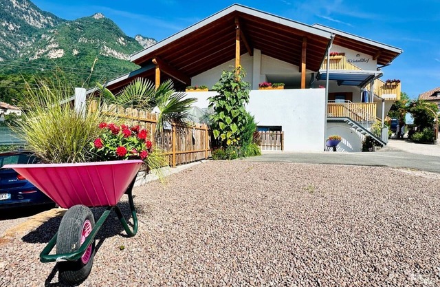 "Bergblick" holiday flat with a view of the water