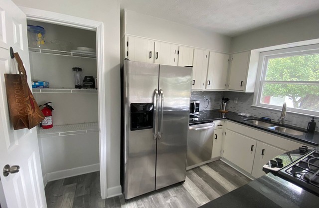 BEST LOCATION- 3Br-1.5Bath - Close to everything!!