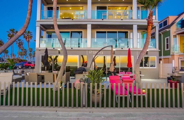 Best location on all of Mission Beach!