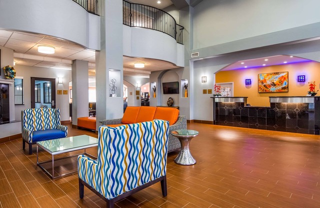 Best Western Plus Barsana Hotel & Suites