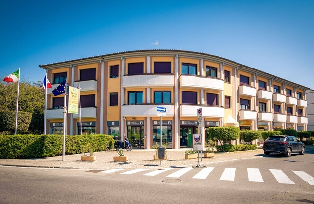 Beverly Park Residence