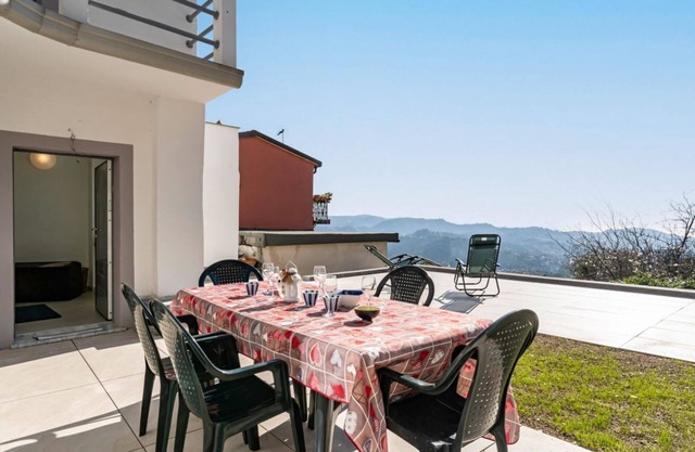 Beyond the Sea: Pacific Refuge in Liguria