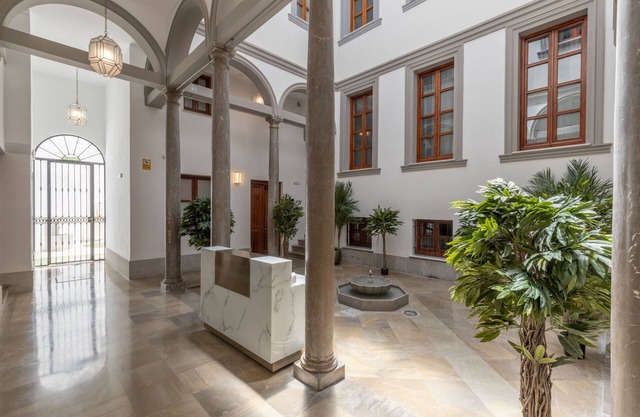 BIBO SUITES PALACIO DE PÓRTAGO