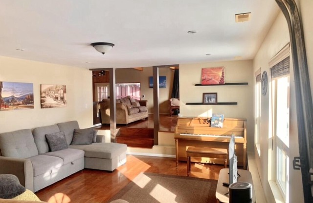 Big, Bright and Beautiful. Hot tub view suite