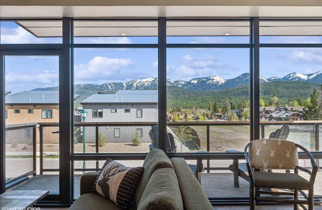 Big Mountain Bison Suite 201 at Cantera-Hot Tub