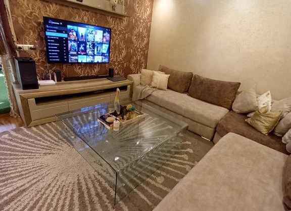 Big, stylish and modern apartment with hot tub