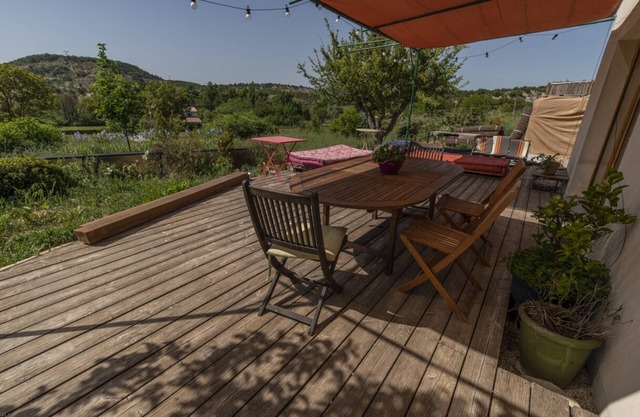 Bioclimatic ecological cottage in the Luberon