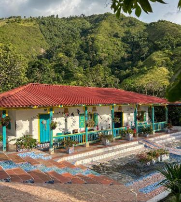 Biohabitat Entre Montañas