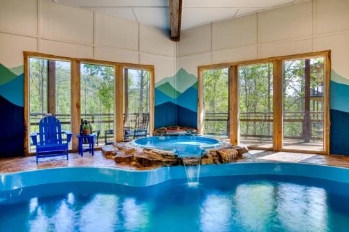 Birch Lodge by AvantStay Indoor Pool Theater Game Room Stunning Views