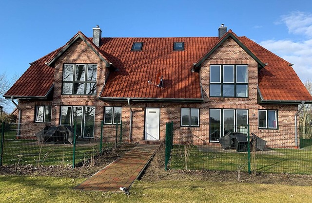 Bird migration, holiday apartment in "De Feerjenhusen" on the Haubarg of Vollerwiek