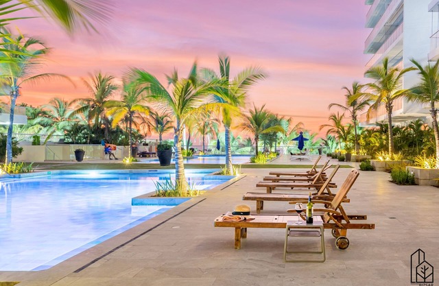 Bizsar Mar : Swimming pools : Private beach access : BBQ