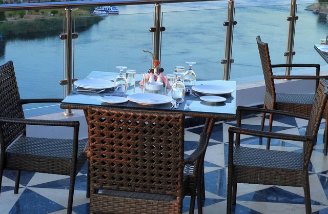 Blue Lotus Nile Suites Hotel Aswan