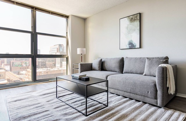 Blueground | West Loop, gym & bbq, nr Willis Tower