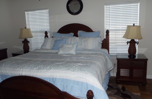 Blufton, Hilton Head Is SC. Vacation home. 3BR. 2BA Sleeps 6. 1 Night Min Stay.