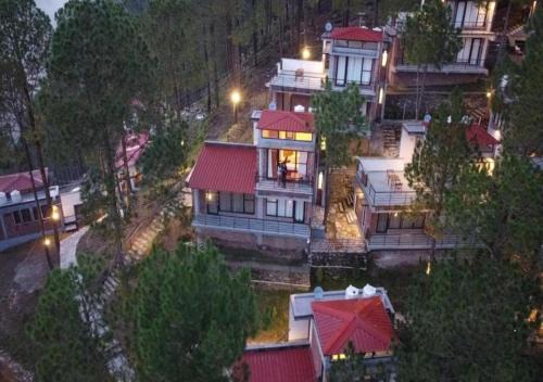 BluSalzz Escapade Resort Lansdowne