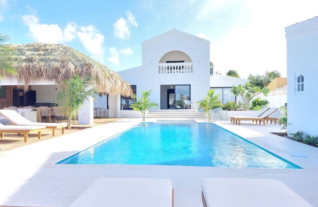 Boco Beach House By Bocobay