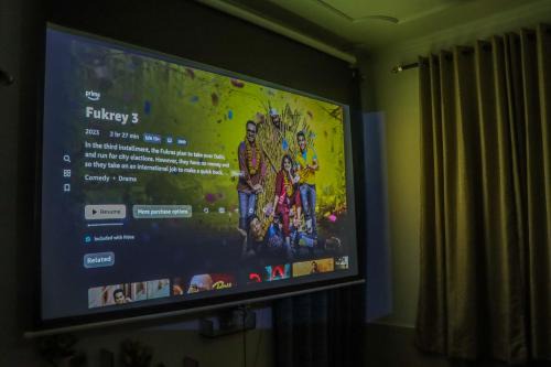 Bollywood House 100 inch Cinema Jacuzzi Party Couples