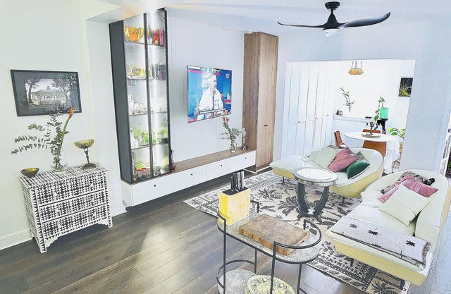 Bondi Beach - Stylish Art Deco 1-Bedroom Apartment. Pet Friendly